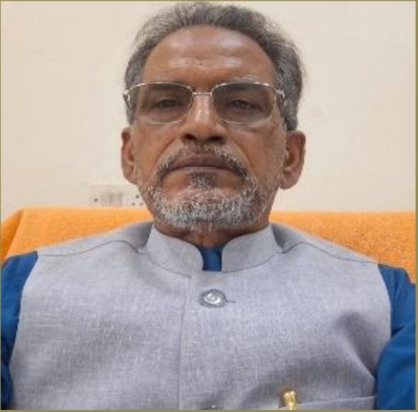 डॉ० बादशाह आलम